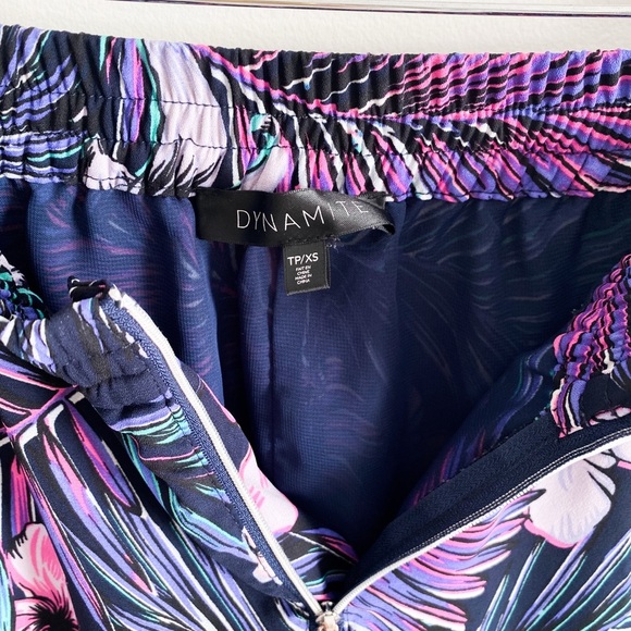 Dynamite Tropical Print Zipper Shorts – Size XS, Purple, Pink, Navy Blue - Picture 6 of 7
